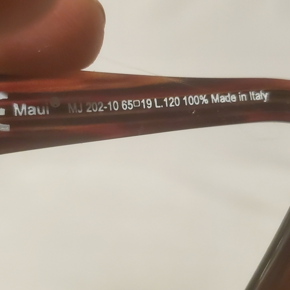 Maui Jim Peahi Sunglasses - Picture 2 of 3